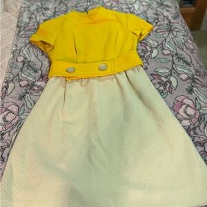 Elegant Yellow and Cream Midi Dress